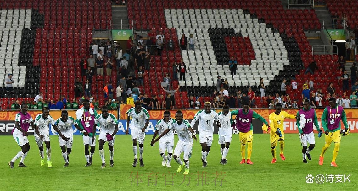 巴萨加时3-2皇马夺第32座国王杯 孔德远射制胜 巴萨加时3-2皇马夺第32座国王杯 孔德远射制胜